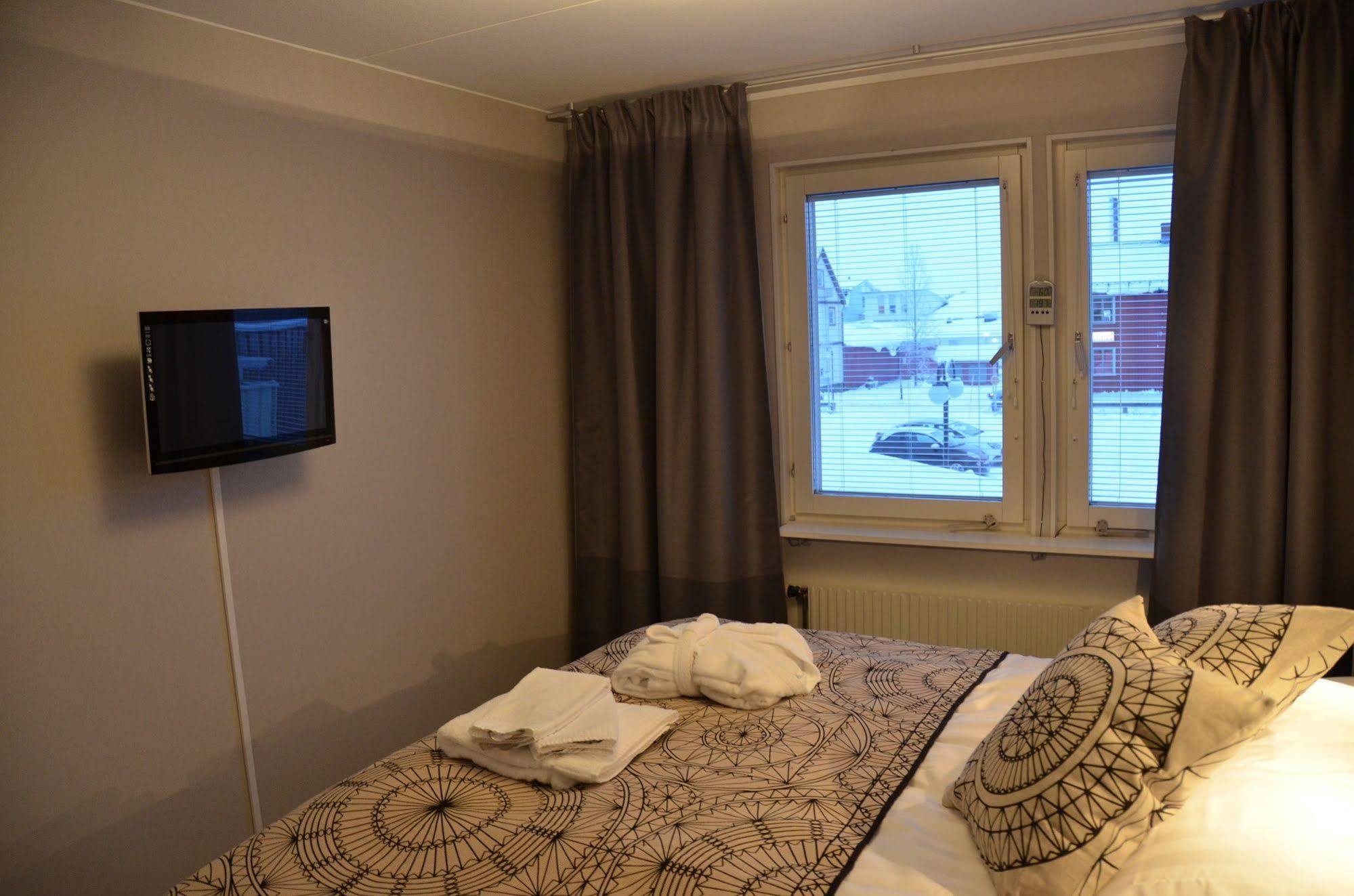 Simloc Hotel Drottninggatan Arjeplog Exterior foto
